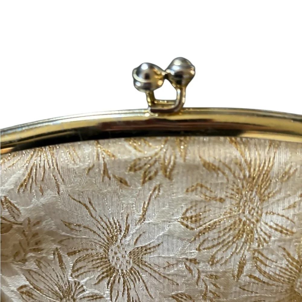 VTG Avon Kadin Gold Shimmer Floral Clutch Handbag Top Snap Satin Lining 10X5”